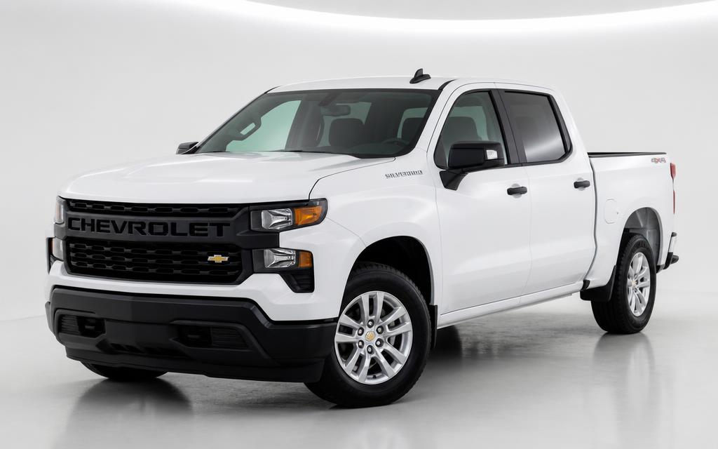 شفروليه سلفرادو 2025 LT 4x4